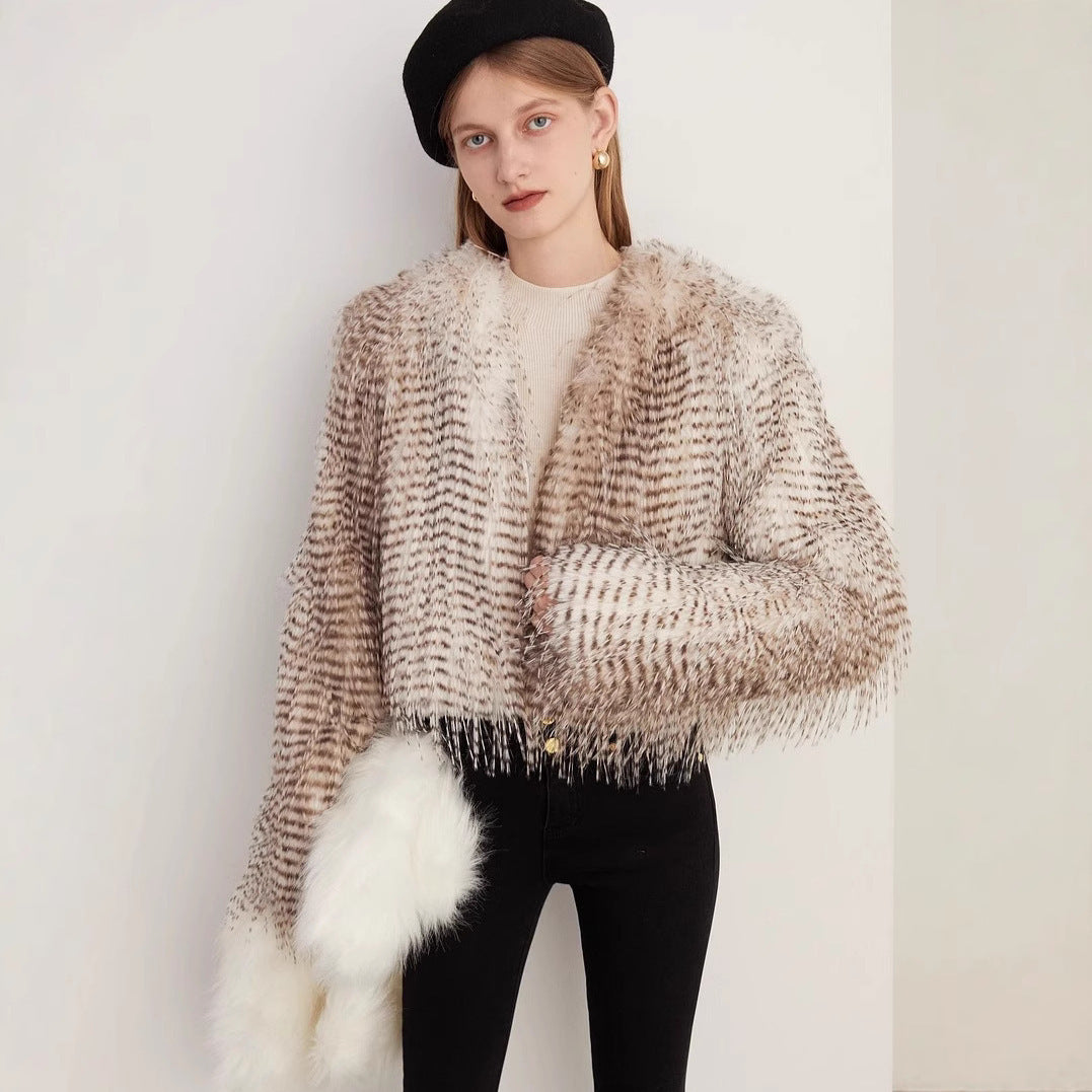 Damen Kurzer Plüsch‑Bolero mit gestreifter Federnoptik und kastiger Silhouette Nord Taschen