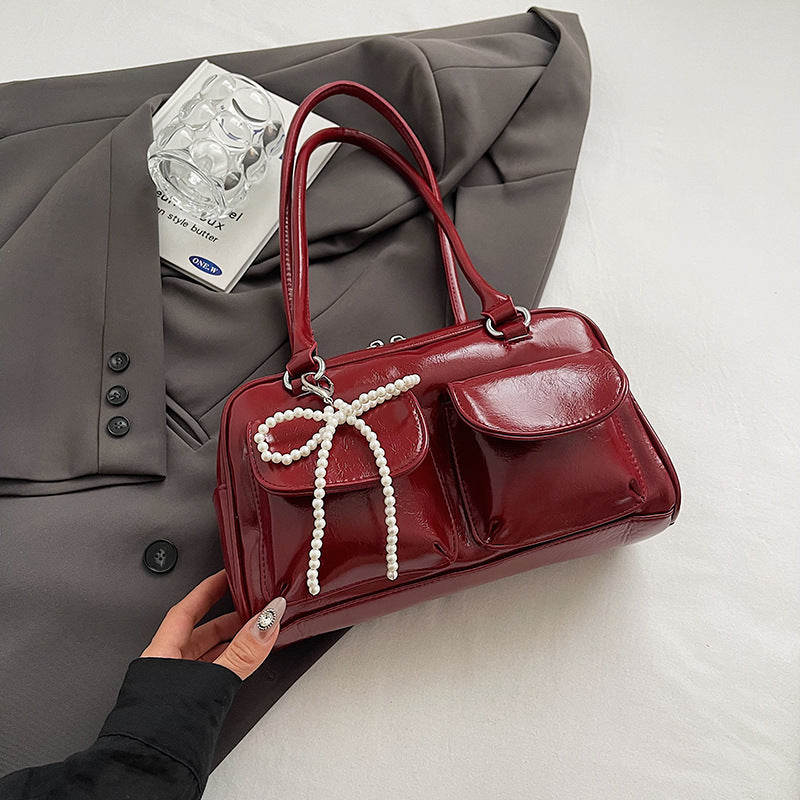 Damen Handtasche mit eleganten Perlendetails Nord Taschen