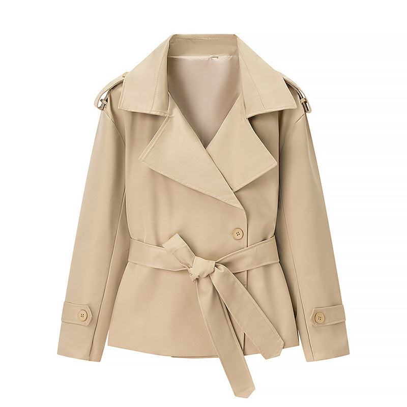 Damen Kurzer Trenchcoat mit Bindegürtel und Doppelreiher Nord Taschen