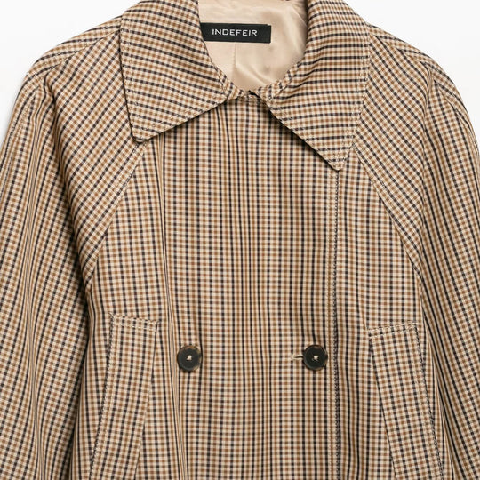 Damen Kurz-Trenchjacke im Glencheck mit kastiger Silhouette, Bindegürtel und Raglanärmeln Nord Taschen