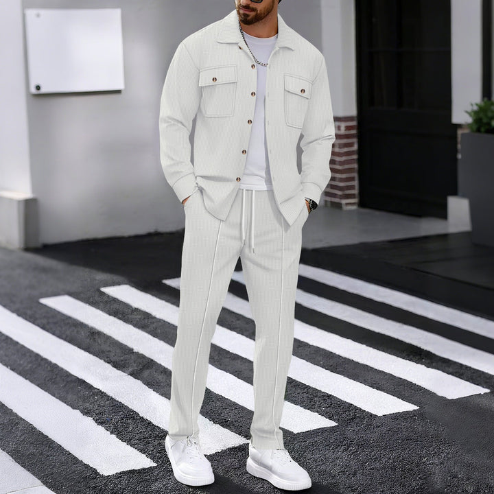 Herren modisches Freizeit-Set mit strukturierter Jacke und bequemen Hosen