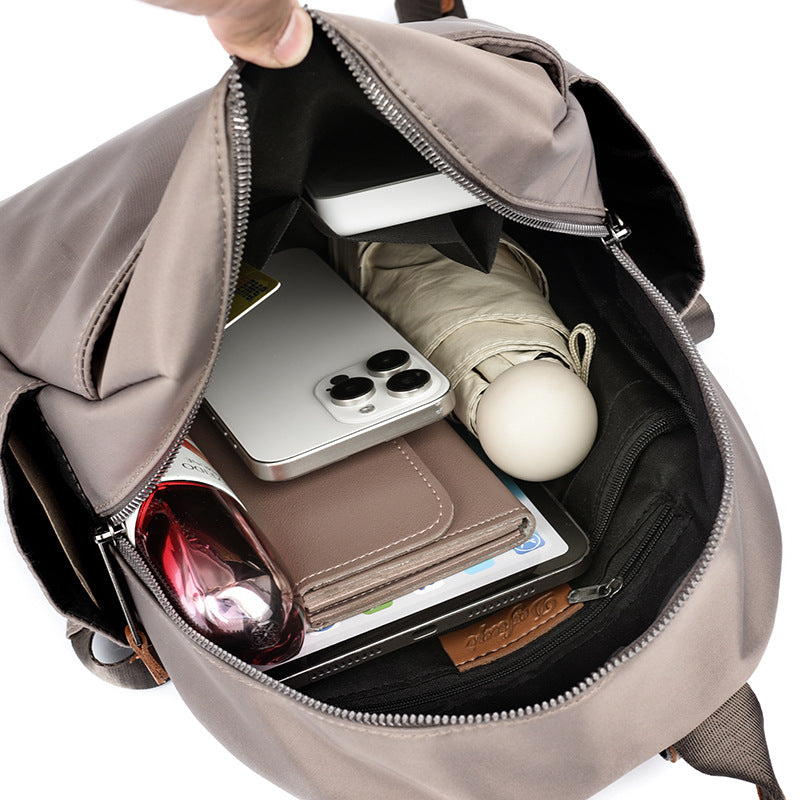 Damen Rucksack mit hochwertigem wasserdichtem Material und eleganten Akzenten Nord Taschen