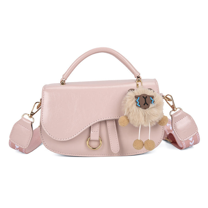Damen elegante Umhängetasche mit verspieltem Anhänger Nord Taschen