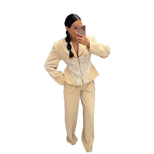 Damen Zweiteiliges Anzugset mit tailliertem Blazer, Spitzen‑Corsage und weiter Palazzohose Nord Taschen
