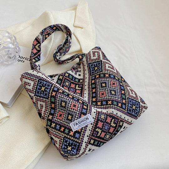 Damen Hobo-Tasche mit hochwertigem gewebtem Design Nord Taschen