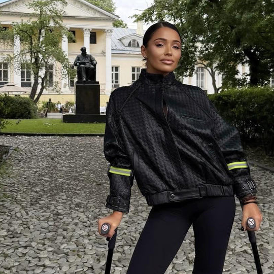 Damen Boxy-Outdoor-Bomberjacke mit hohem Kragen und reflektierenden Bündchen Nord Taschen