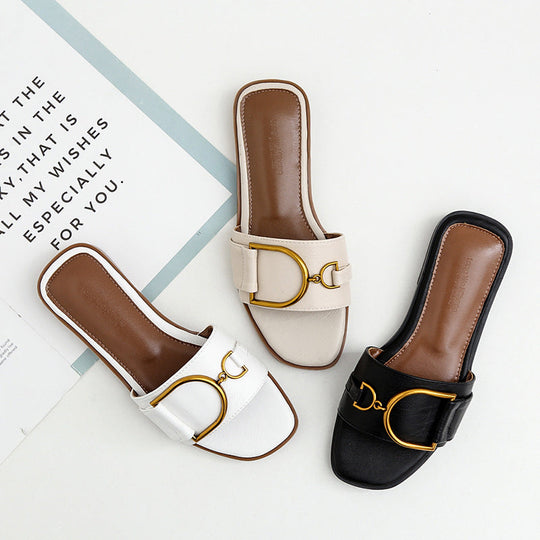Damen Elegante Slides mit luxuriösem goldenen Akzent und bequemem Fußbett Nord Taschen