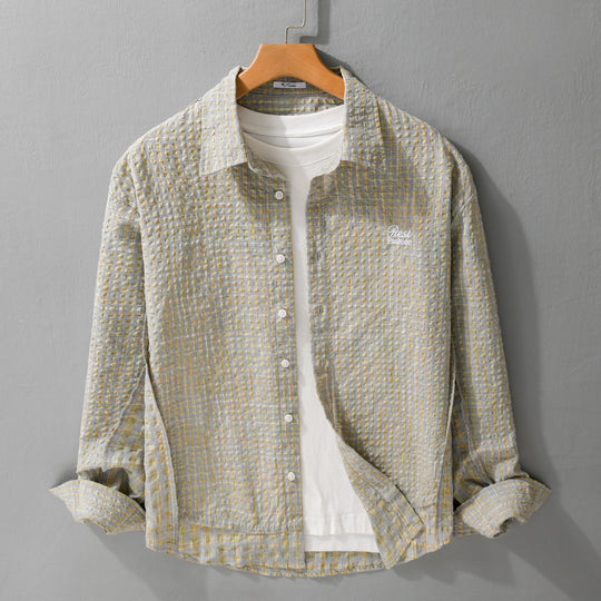 Damen Relaxed-Fit Crinkle-Hemdjacke mit feiner Gingham‑Webstruktur und dezenter Bruststickerei Nord Taschen