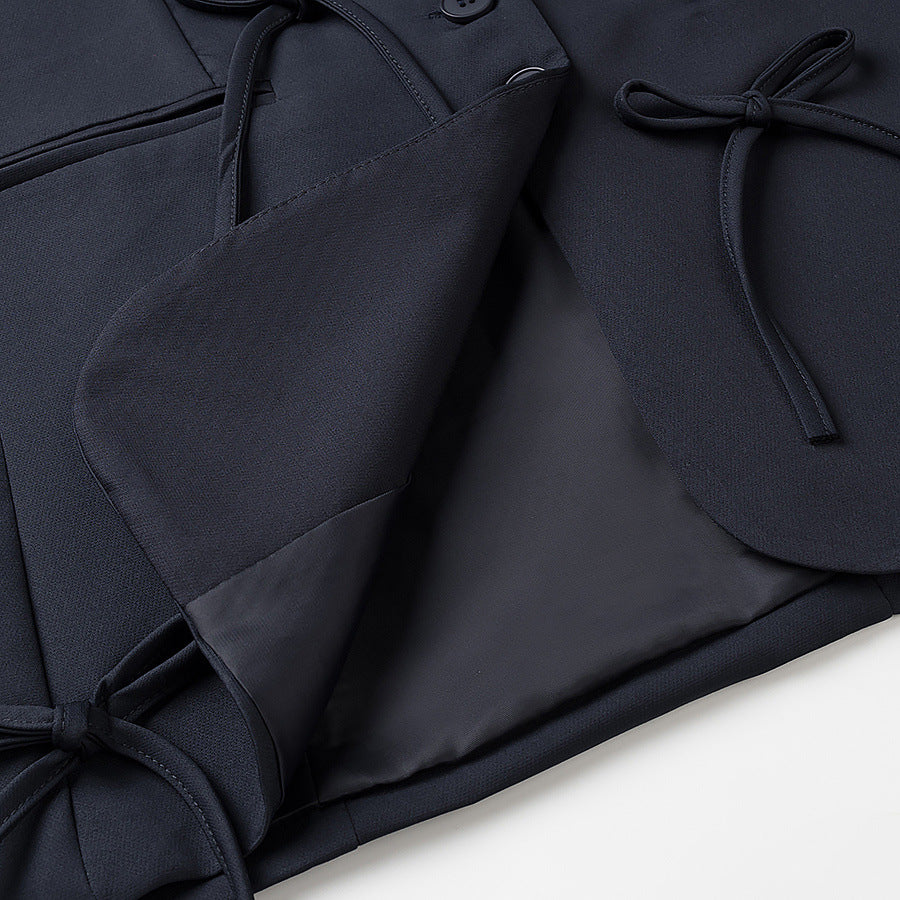 Damen Boxy‑Blazer mit dekorativen Schleifen, Reverskragen und legerer Silhouette Nord Taschen