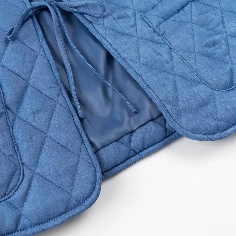 Damen Steppjacke im Vintage‑Look mit Rüschenkragen und Bindebändern Nord Taschen