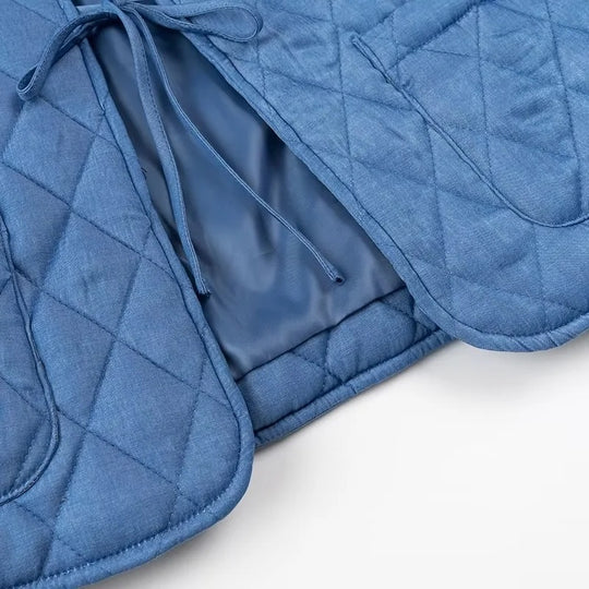 Damen Steppjacke im Vintage‑Look mit Rüschenkragen und Bindebändern Nord Taschen