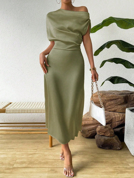 Damen Elegantes Wickelkleid mit asymmetrischem Oberteil und fließendem Schnitt