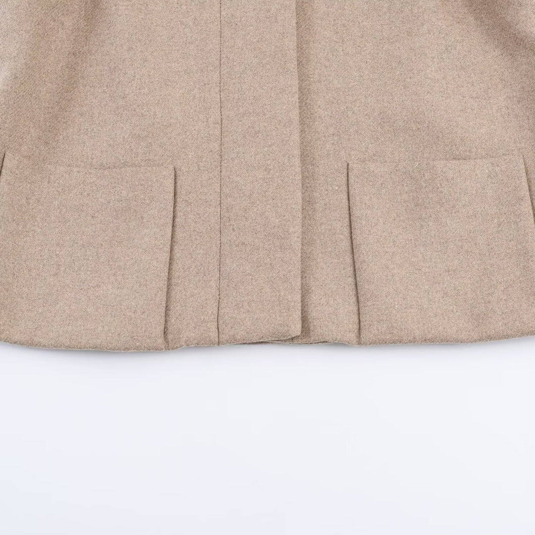 Damen Kurzer Boxy-Wollmix-Mantel mit hohem Stehkragen und verdeckter Knopfleiste Nord Taschen