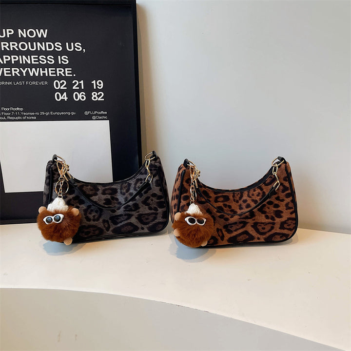 Damen Handtasche im angesagten Leoparden-Design Nord Taschen