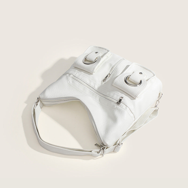 Damen Hobo-Tasche mit innovativem Faltendesign und dekorativen Ringgriffen Nord Taschen