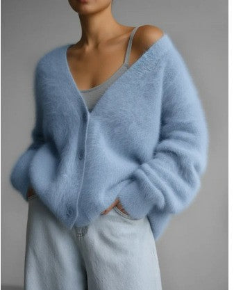 Damen Flauschige Mohair-Optik Strickjacke mit V-Ausschnitt und Oversize-Schnitt Nord Taschen