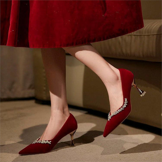 Damen elegante spitze Pumps mit Kristallverzierung