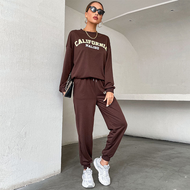 Damen Lässiges Sweatset im College‑Look mit Oversize‑Sweatshirt und Jogginghose Nord Taschen