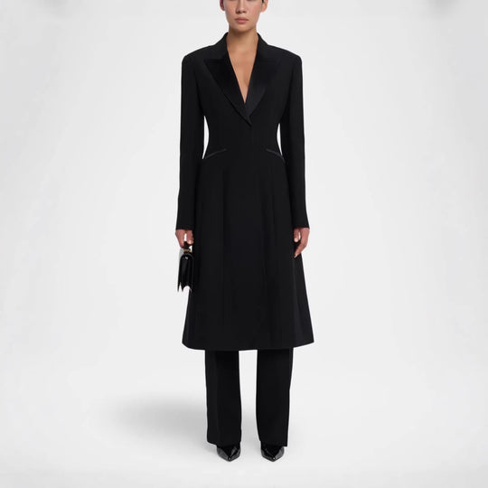 Damen Taillierter Abendlicher Mantel-Blazer mit Satinrevers und schlanker Silhouette Nord Taschen