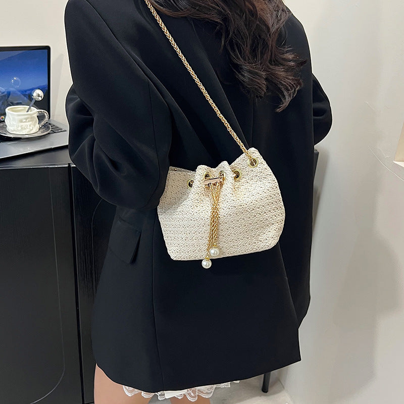 Damen modische Beuteltasche mit elegantem Perlenschmuck Nord Taschen