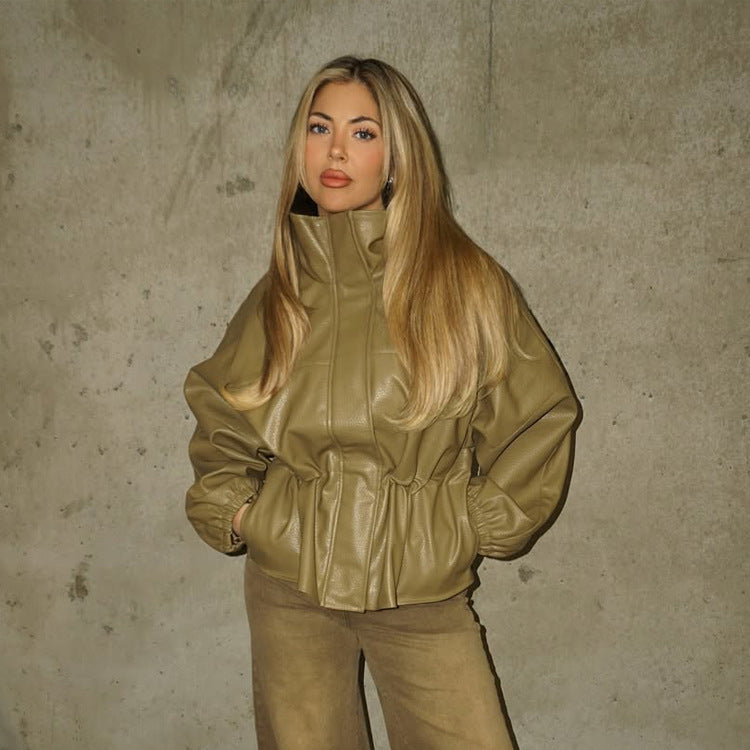 Damen Boxy Kunstlederjacke mit hohem Stehkragen, Tunnelzug-Taillierung und Ballonärmeln Nord Taschen