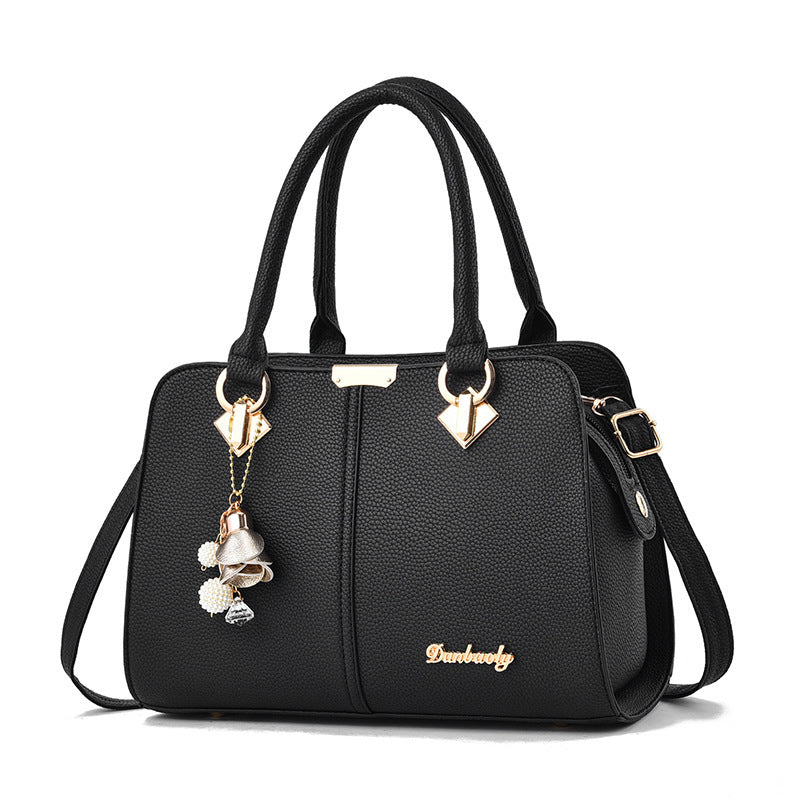 Damen elegante Handtasche mit charmanten Anhängern Nord Taschen