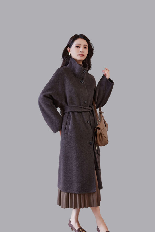 Damen Oversize Wollmantel mit Stehkragen und Taillengürtel Nord Taschen