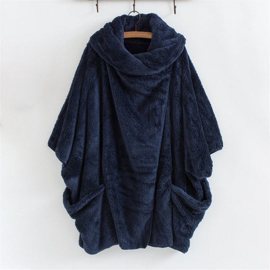 Damen Oversize Kuschel-Poncho mit großem Schlauchkragen und Kängurutaschen Nord Taschen