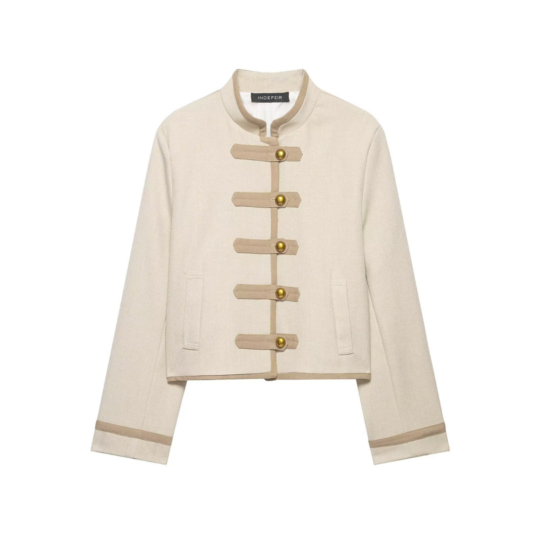 Damen Kurze Jacke im militärisch inspirierten Stil mit Stehkragen und Zierriemen Nord Taschen