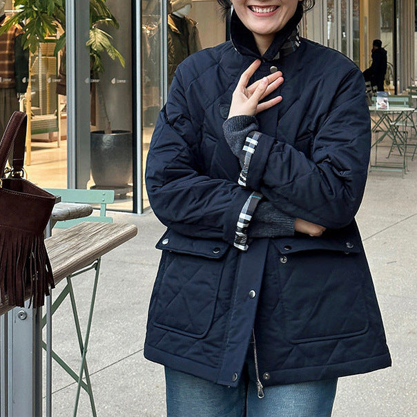Damen Modische Steppjacke mit hochgeschlossenem Kragen und großen Taschen Nord Taschen