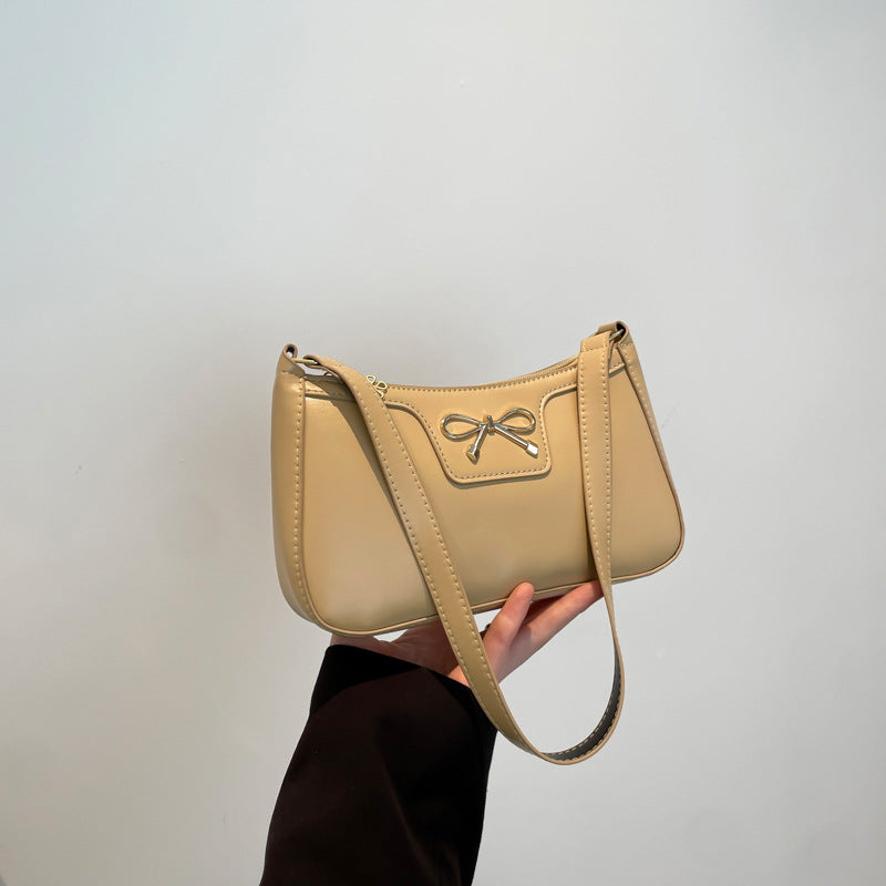 Damen modische Umhängetasche mit eleganter Schleifenapplikation Nord Taschen