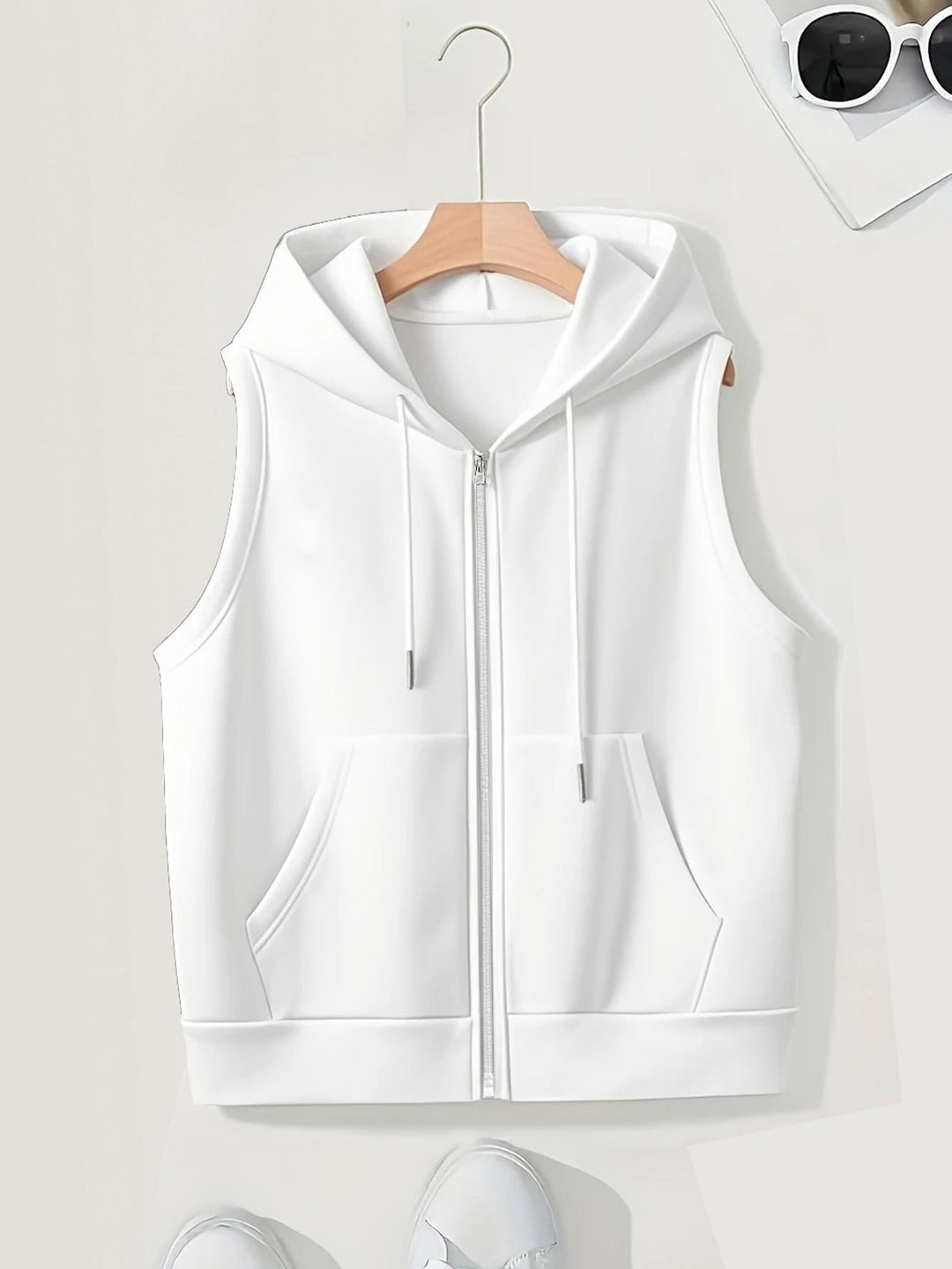 Damen Ärmellose Zip‑Hoodie‑Weste aus weichem Sweat mit Kängurutaschen Nord Taschen