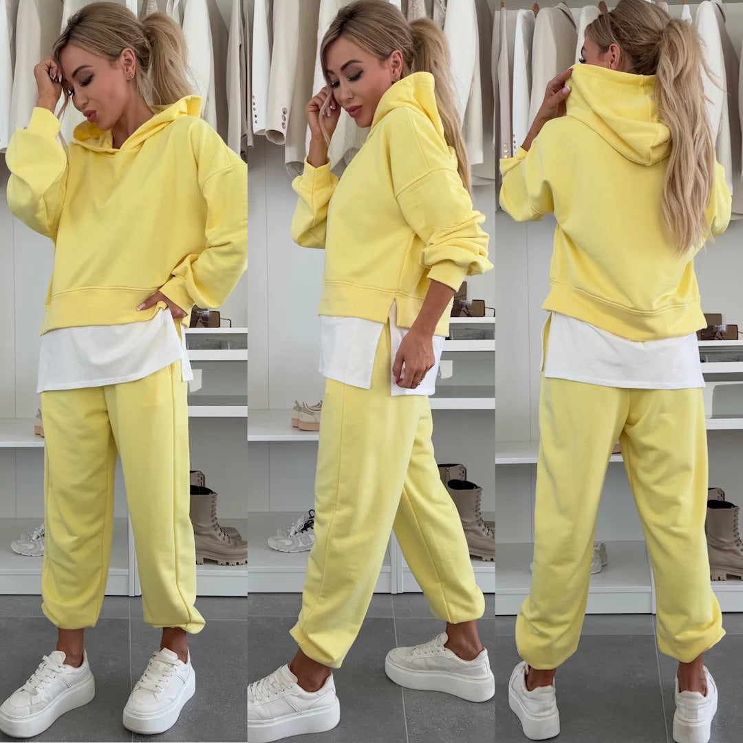 Damen Cropped-Hoodie-Lounge-Set mit asymmetrischem Saum, voluminösen Raglanärmeln und gekrempelter Jogginghose Nord Taschen