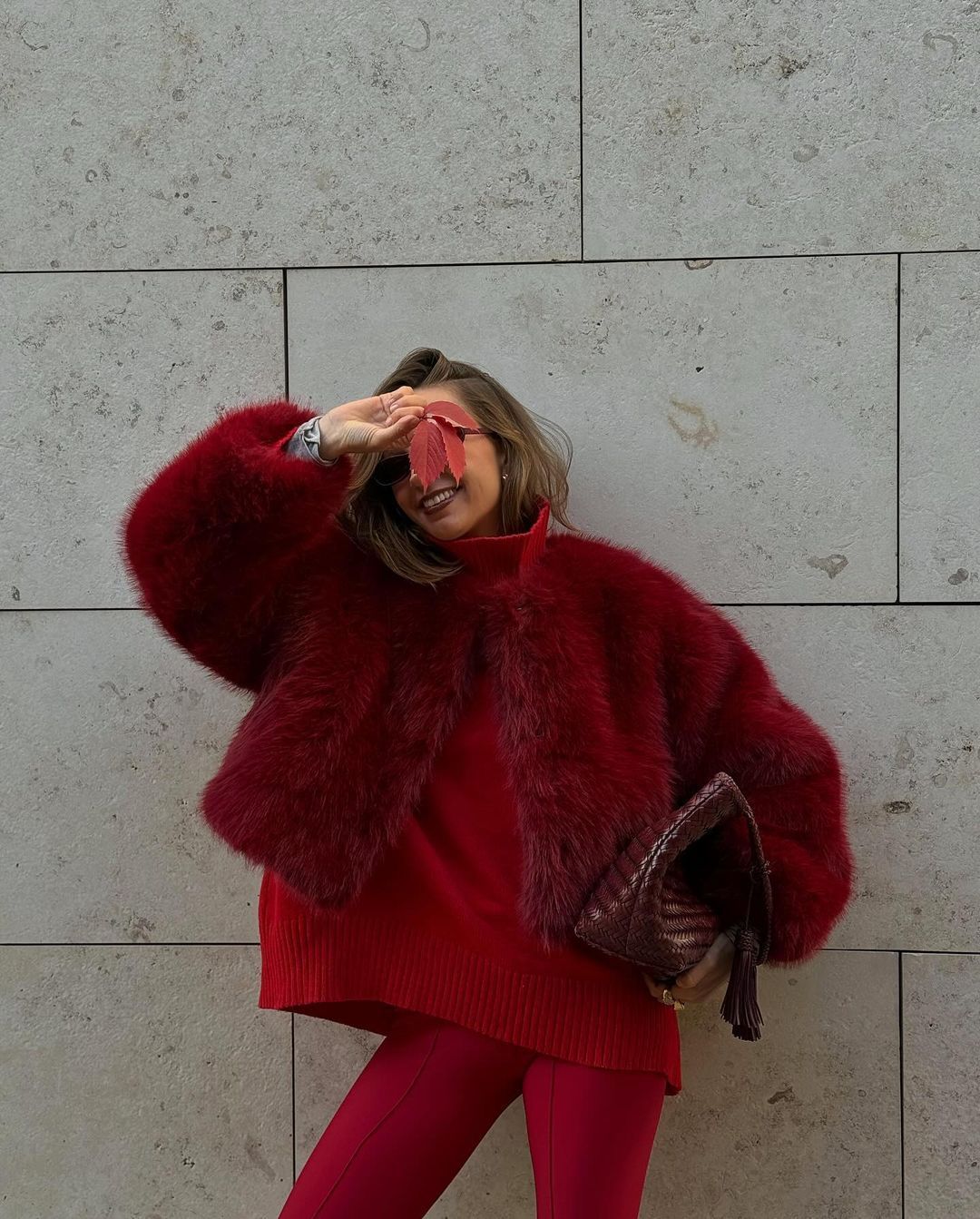 Damen Kurz geschnittene Shaggy-Faux-Fur Jacke mit kastiger Silhouette und extraweichem Hochflor Nord Taschen