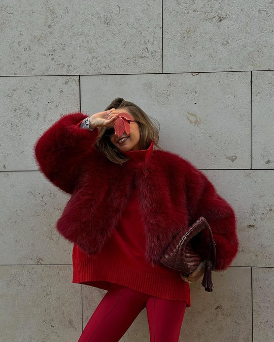Damen Kurz geschnittene Shaggy-Faux-Fur Jacke mit kastiger Silhouette und extraweichem Hochflor Nord Taschen