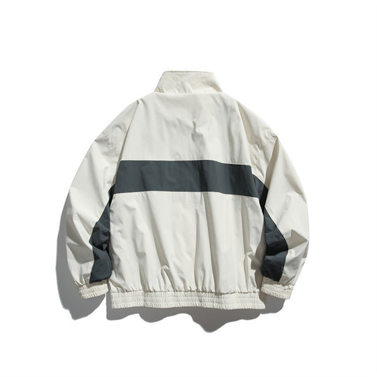 Herren Sportliche Retro-Trainingsjacke mit Streifendetail und Stehkragen Nord Taschen