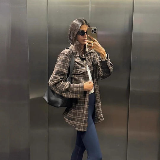 Damen Kariertes Overshirt mit Brusttaschen und goldenen Druckknöpfen Nord Taschen