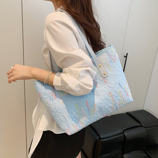 Damen Tragetasche mit modernem grafischen Design Nord Taschen