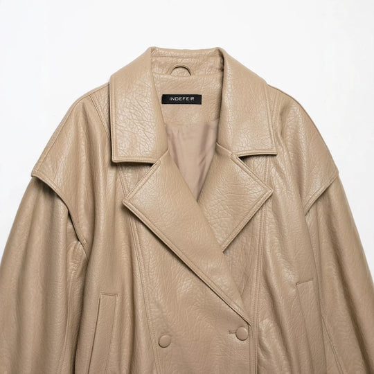 Damen Kurz geschnittene Kunstlederjacke im Oversized-Trenchstil Nord Taschen