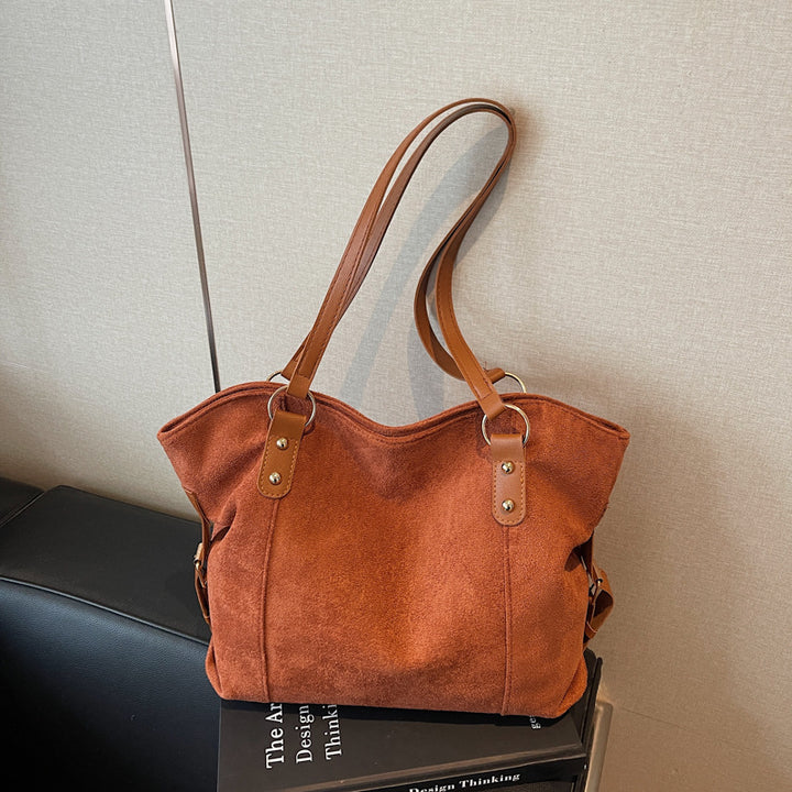 Damen Shopper-Tasche aus weichem Veloursleder mit eleganten Tragegriffen Nord Taschen