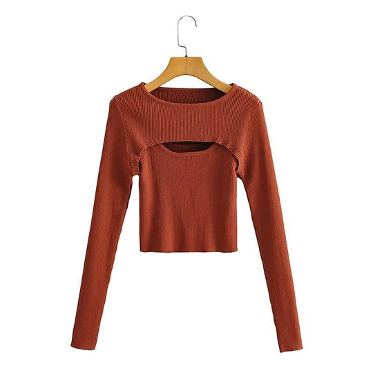 Damen Kurz geschnittenes Rippstrick-Top mit asymmetrischen Cut-Outs und Rundhalsausschnitt Nord Taschen