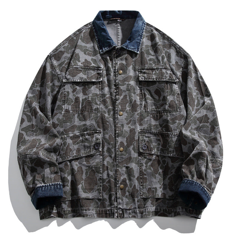 Herren Boxy-Jeansjacke im Camouflage-Muster mit Kontrastkragen und Mehrfachtaschen Nord Taschen