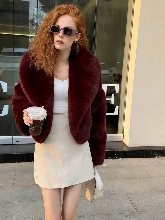 Damen Kurze Voluminöse Hochflor-Faux-Fur-Bolerojacke mit Boxy-Silhouette Nord Taschen