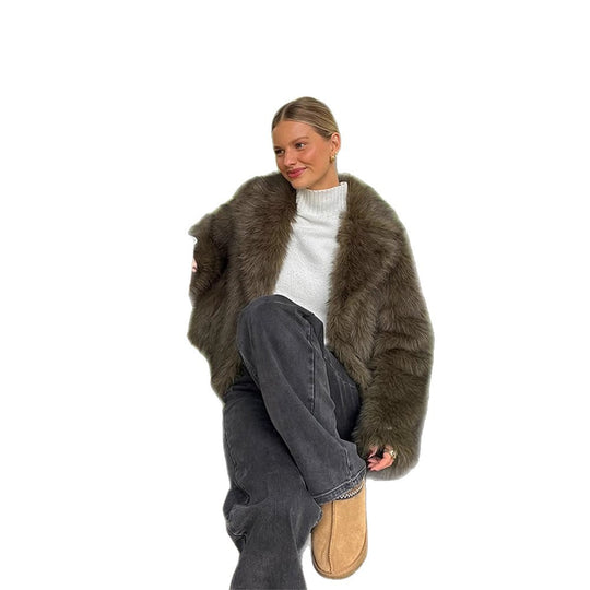 Damen Boxy-Kunstfelljacke mit voluminösem Schalkragen und weicher Teddystruktur Nord Taschen