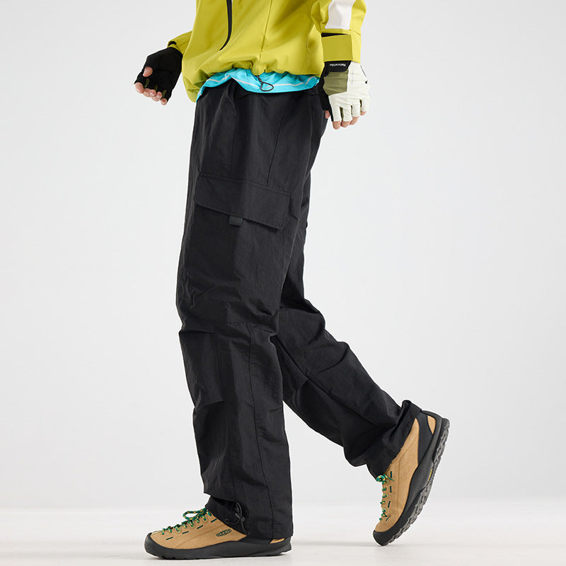 Herren Leichte technische Cargo‑Trekkinghose mit Kordelbund, Utility‑Taschen und verstellbaren Beinabschlüssen Nord Taschen