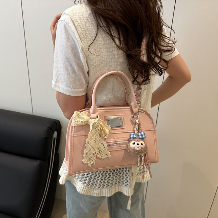 Damen Handtasche mit verspieltem Dekor von Nord Taschen