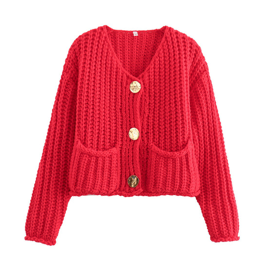 Damen Grobstrick-Cardigan mit V‑Ausschnitt, goldener Knopfleiste und aufgesetzten Taschen Nord Taschen