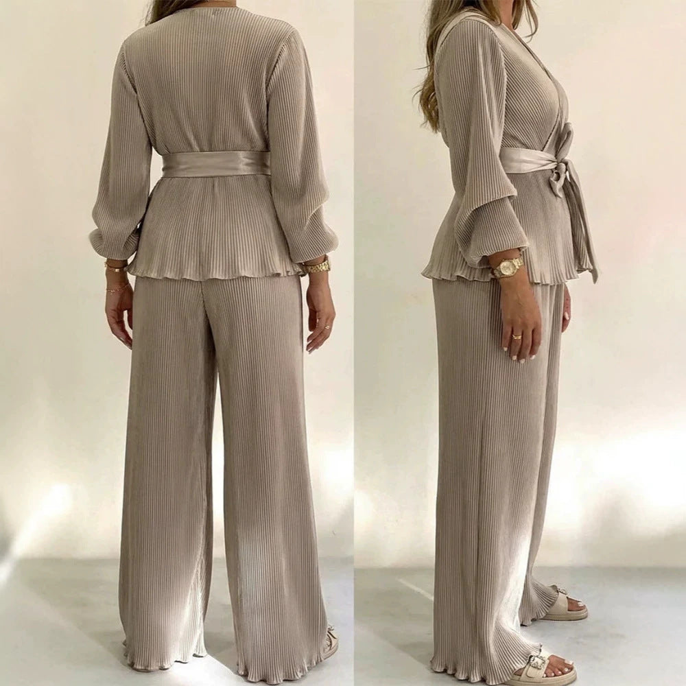 Damen Elegantes Plissee-Hosenanzug mit Bindegürtel Nord Taschen