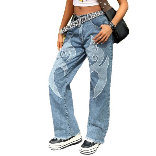 Damen weite Denim-Jeanshose mit Tribal-Applikation, rohem Saum und relaxed Fit Nord Taschen