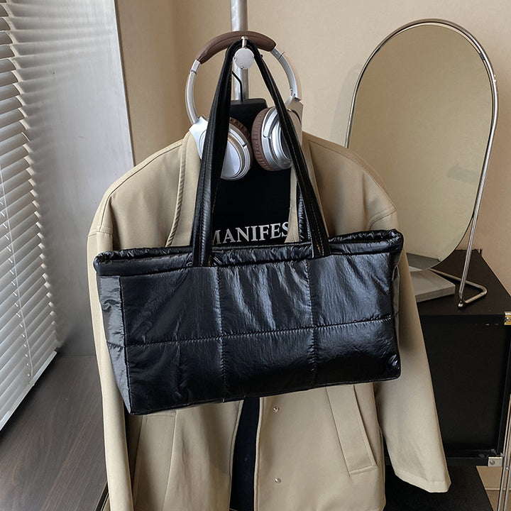 Damen praktische Shopper-Tasche mit gepolstertem Design Nord Taschen